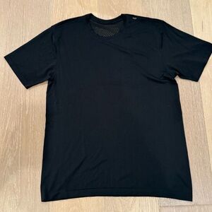 Lululemon Performance Mesh Men's Black T-Shirt